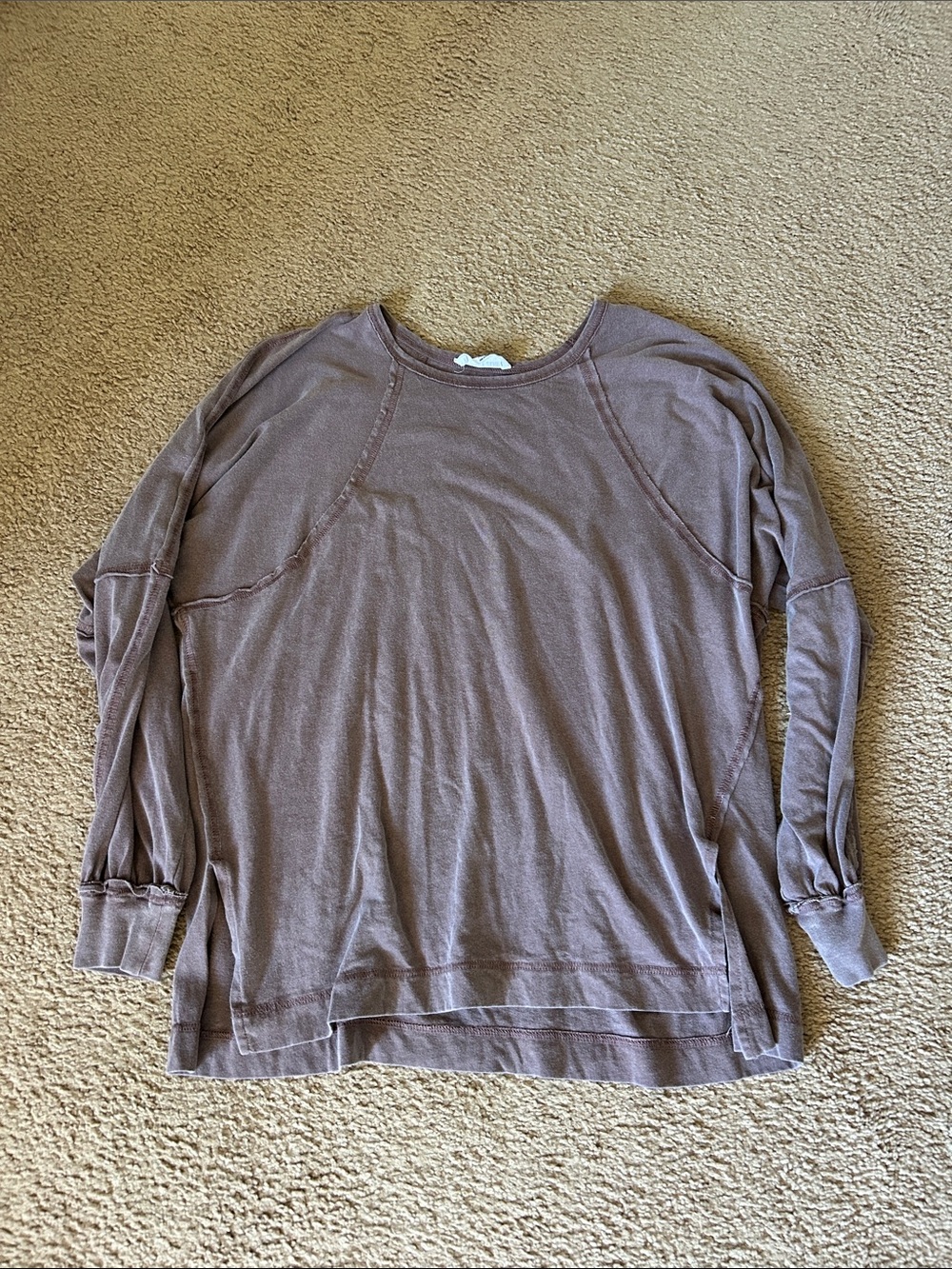Relaxed Long Sleeve Pullover Top